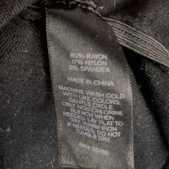 Express Black Sweater Dress size Medium Turtleneck Short Sleeve Women's Rayon - Picture 4 of 9